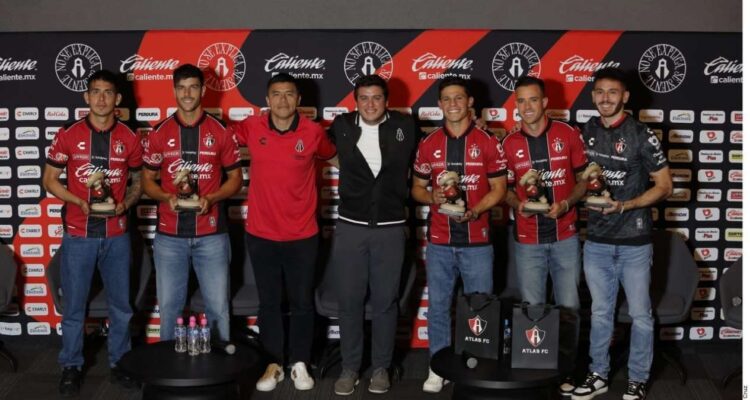 nuevos jugadores Atlas 2025