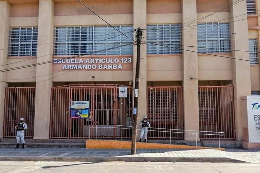 robo a escuelas en vacaciones en Madero