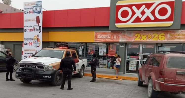 robo en Oxxo en Ciudad Madero