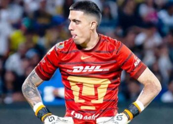 ¿Alex Padilla se va de Pumas