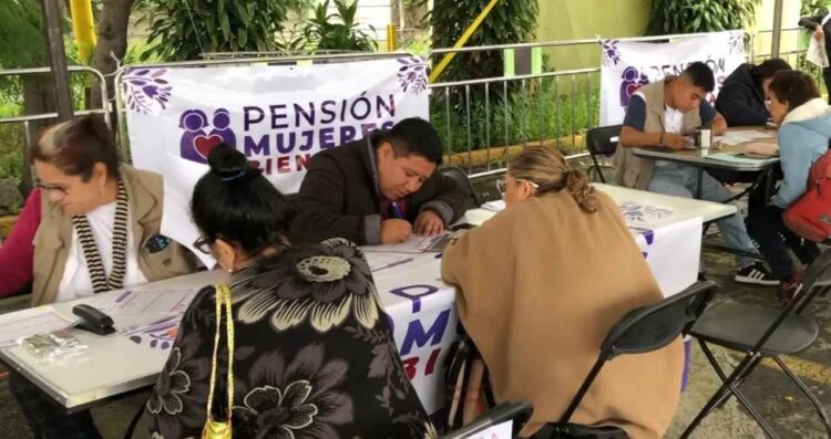 ¿Cuándo recibirán el primer pago de la Pensión Mujeres Bienestar las beneficiarias que se inscriban en agosto?