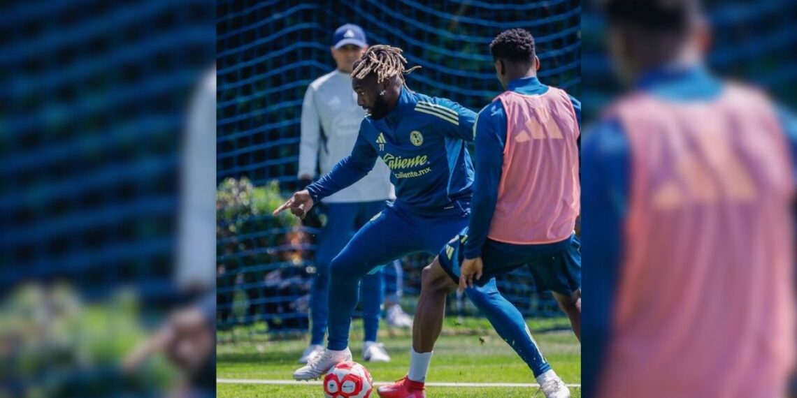 Allan Saint-Maximin debut