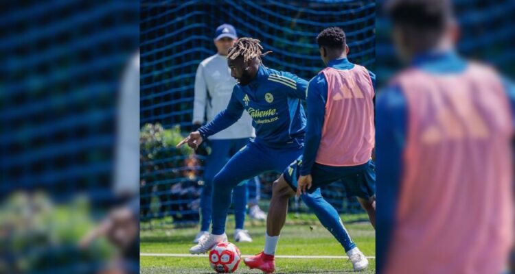 Allan Saint-Maximin debut