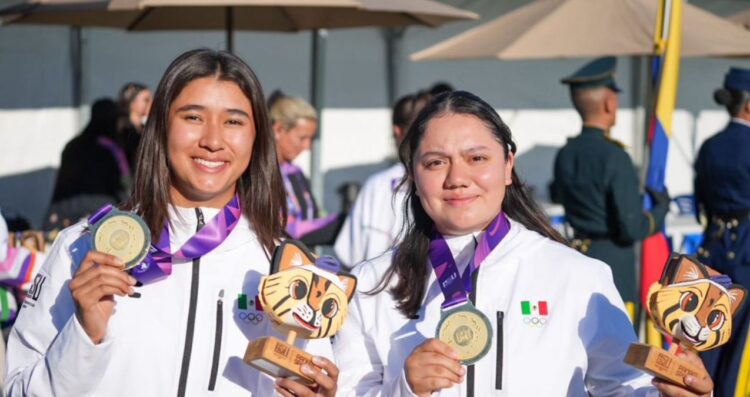 Ángela Ruiz enseña a Naomi Aguilar el camino hacia el oro