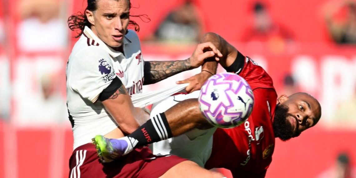 Arsenal sorprende en Old Trafford y derrota al Manchester United