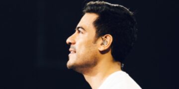 Carlos Rivera emociona con adelanto de su nueva canción
