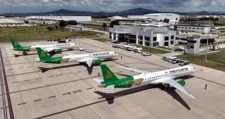 Claudia Sheinbaum celebra la llegada del tercer avión Embraer a Mexicana de Aviación como parte de su plan estratégico de la aerolínea