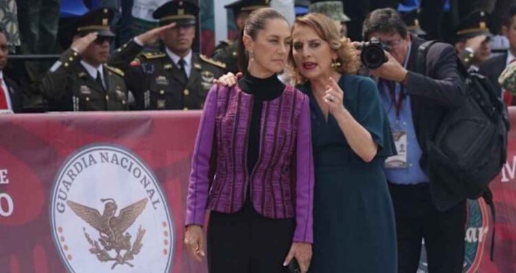 Claudia Sheinbaum confirma que Beatriz Gutiérrez Müller vive en México
