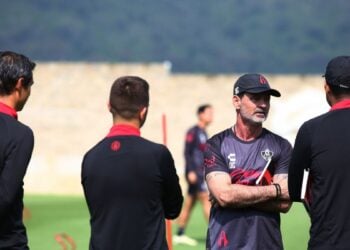 Diego Cocca se enfrenta a su primer gran desafío con Atlas contra el América