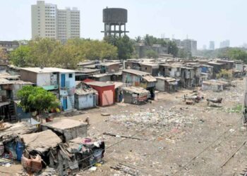 Disminuye a 29.6% la población en situación de pobreza en México, según datos del Inegi