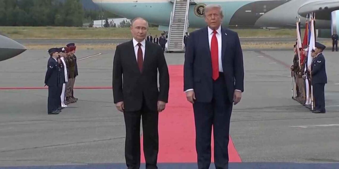 Donald Trump se reúne con Vladímir Putin en Alaska | EN VIVO