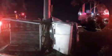 Fuerte colisión entre camionetas deja 2 personas sin vida en Zapopan, Jalisco