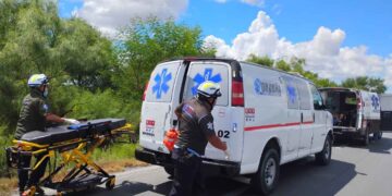 Guardia Estatal atiende volcadura