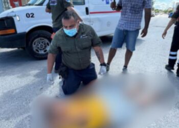 Hombre sufre convulsiones y cae en Matamoros, Tamaulipas