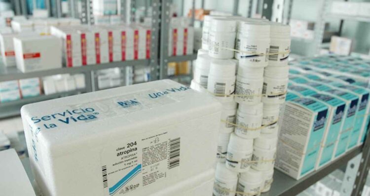 distribución medicamentos centros de salud