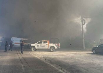 Incendio corralón en El Carmen