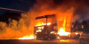 Incendio en tráiler de Escobedo