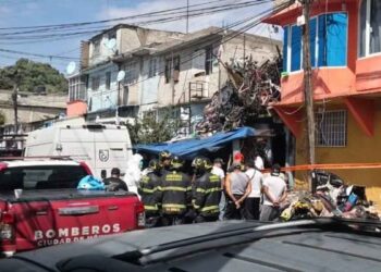 Incendio en vivienda deja a un hombre sin vida en la Alcaldía Iztapalapa, CDMX