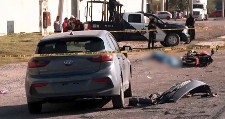 Joven motociclista pierde la vida tras choque frontal con automóvil en Ciénega de Flores, NL
