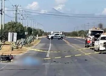 Masculino muere tras impactarse contra una pipa en la Carretera a Miguel Alemán de Marín, NL