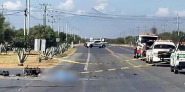 Masculino muere tras impactarse contra una pipa en la Carretera a Miguel Alemán de Marín, NL