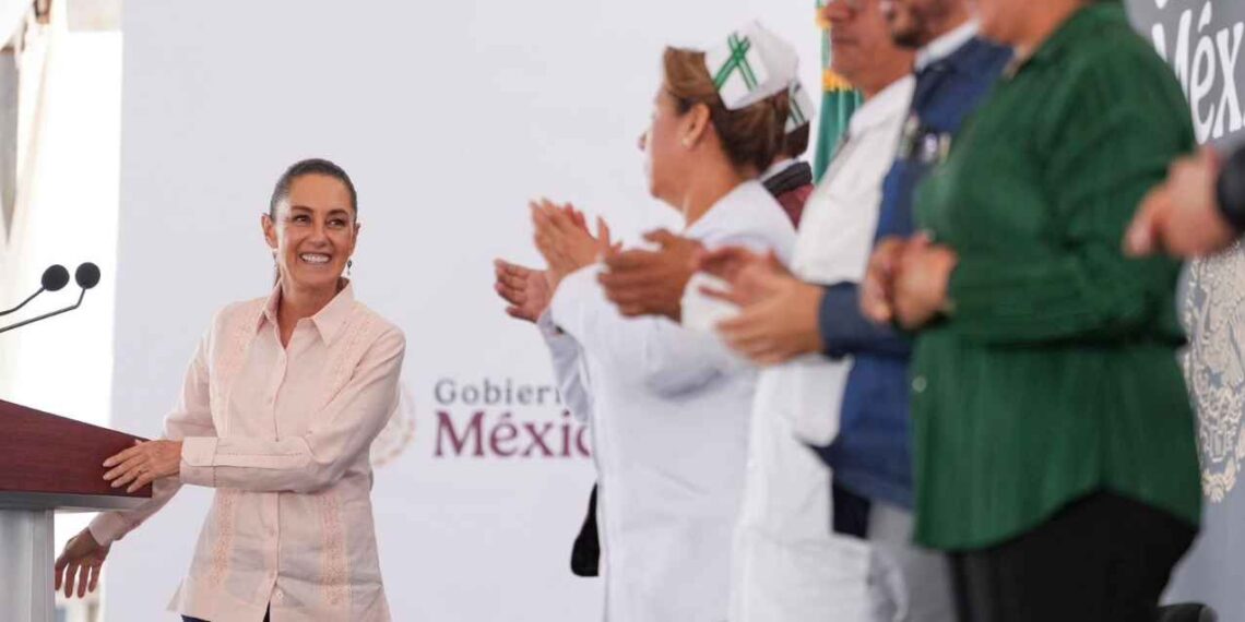 México registra el nivel más bajo de pobreza en 40 años: Claudia Sheinbaum