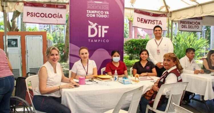 Monica Villarreal "Regreso a Clases"