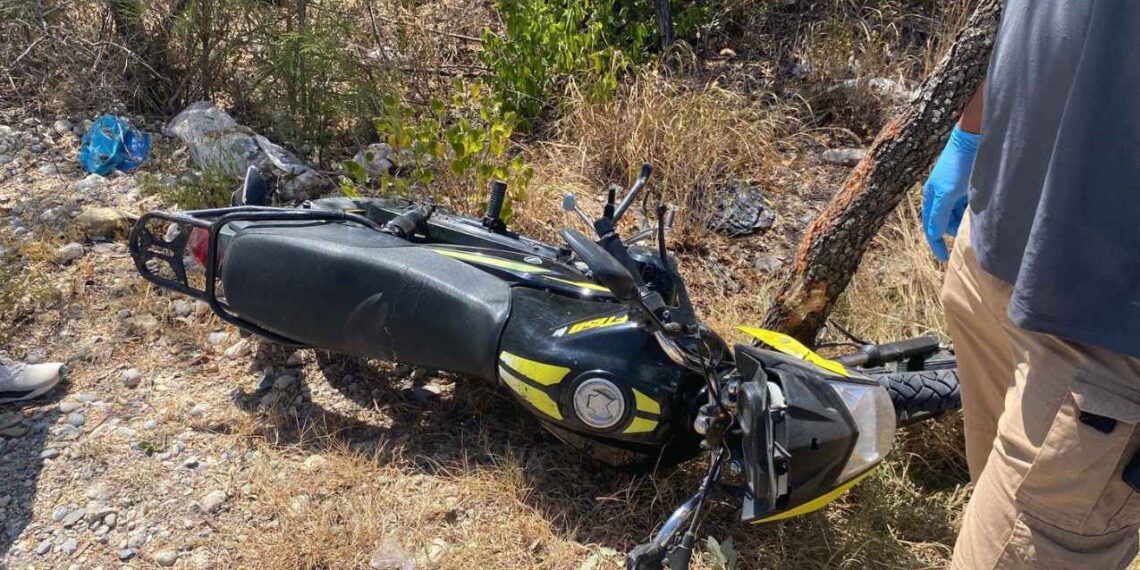Motociclista derrapa General Terán