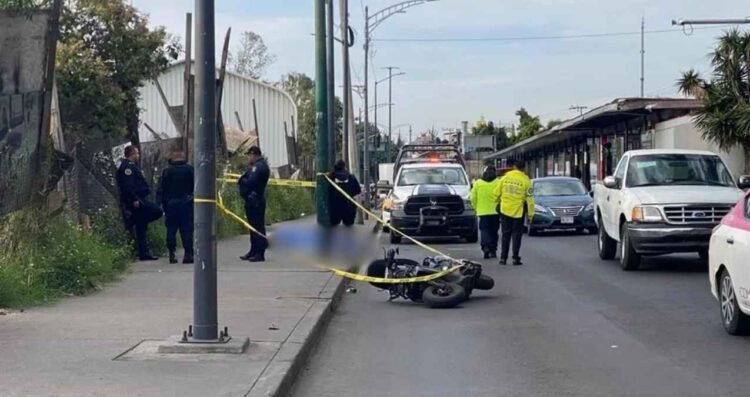 motociclista Iztapalapa poste