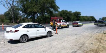 Muere ciclista tras ser atropellado por un vehículo en la Carretera Nacional en Linares, NL