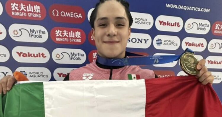 Osmar Olvera conquista el oro en Mundial de Singapur