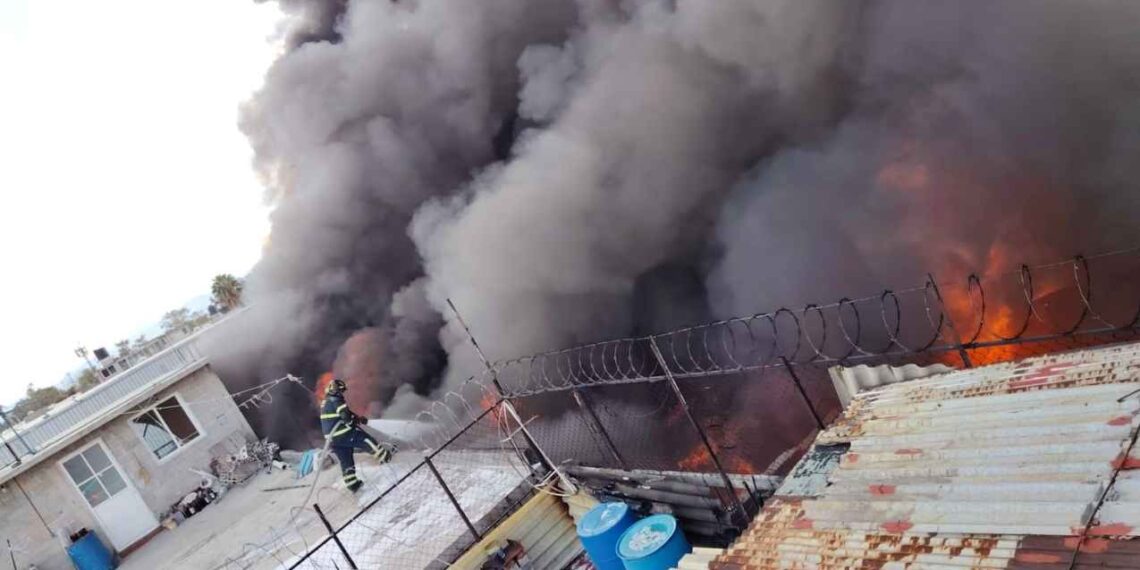incendio fábrica Iztacalco