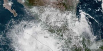 VIDEOS | Así avanza la tormenta tropical Ivo tras su formación en el Océano Pacífico