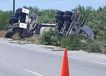 Pipa combustible Libramiento México II