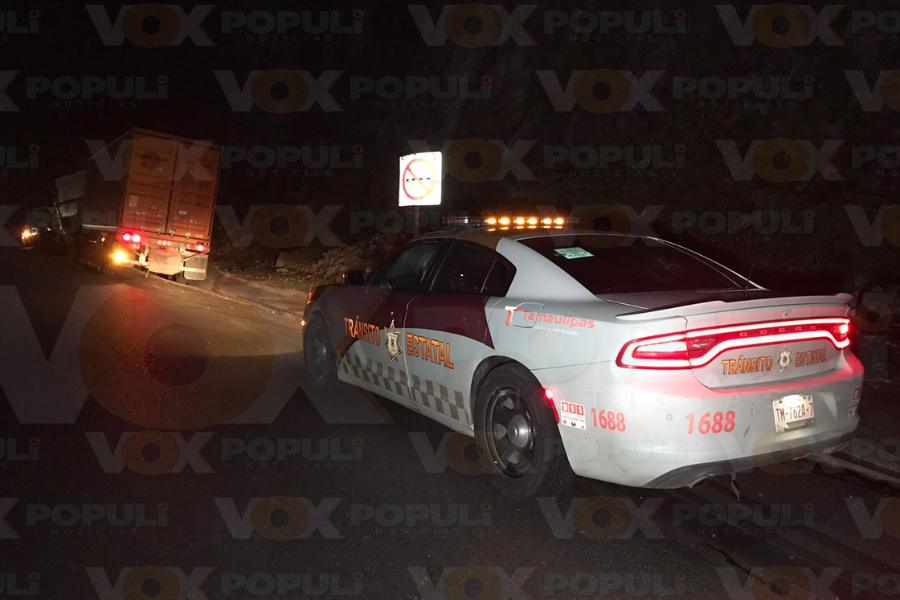 accidente de tractocamión en rumbo nuevo