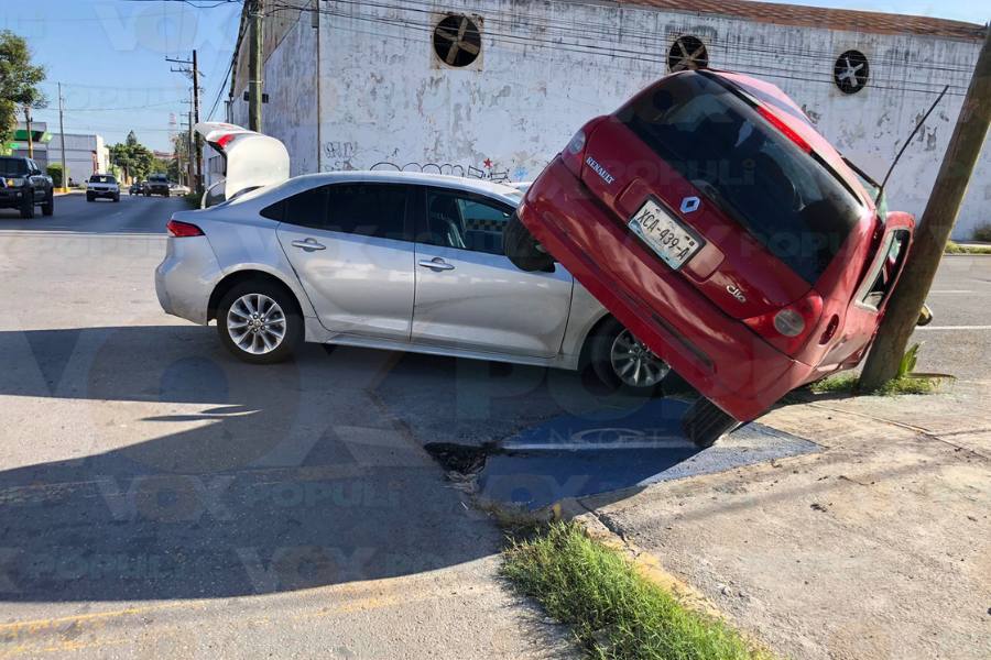 accidente vial hoy en centro de Victoria