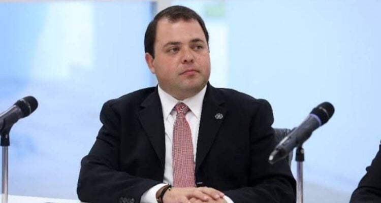 Carlos Morris renuncia PRI