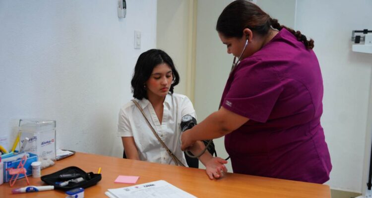 certificados médicos gratuitos Nuevo Laredo