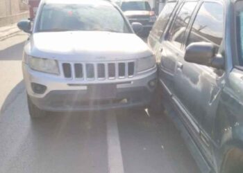 choca camioneta Nuevo Laredo