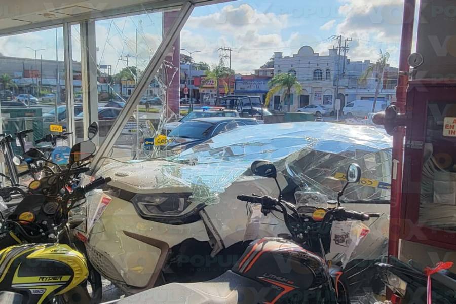 choque contra Coppel en Madero