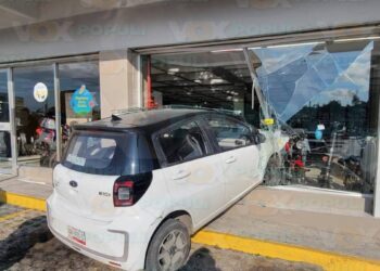 choque contra Coppel en Madero