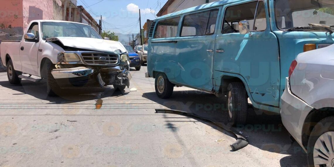 choque múltiple en centro de ciudad victoria