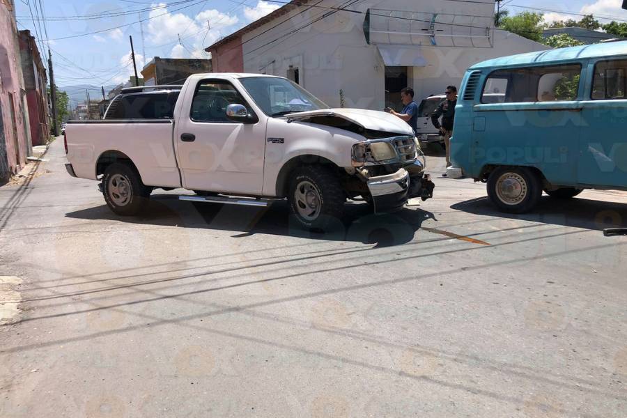 choque múltiple en centro de ciudad victoria