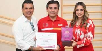 donativo de equipo médico a dif victoria
