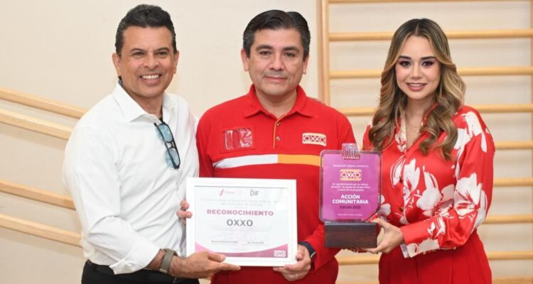donativo de equipo médico a dif victoria