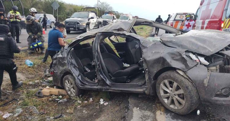 fatal volcadura Linares