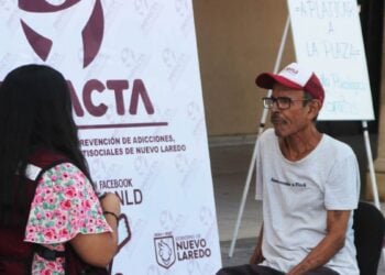 plática sobre salud mental en Nuevo Laredo