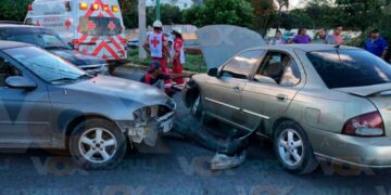 provocan choque en Victoria