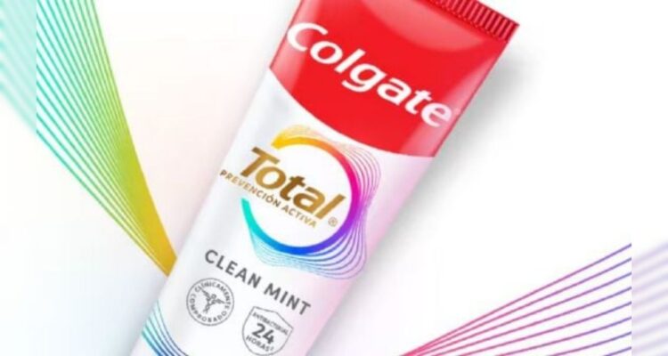 retiro Colgate Total Clean Mint