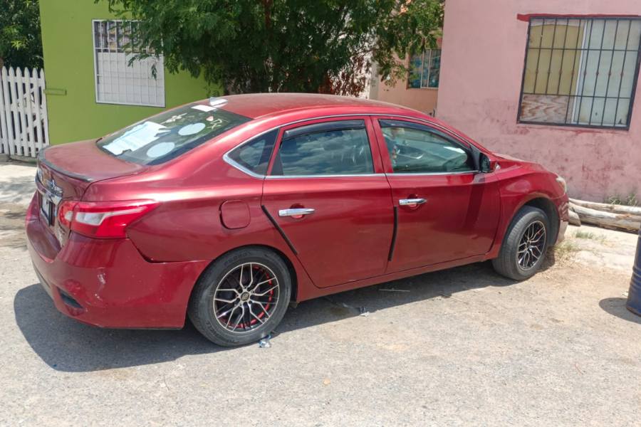 vehículo con reporte de robo en Nuevo Laredo